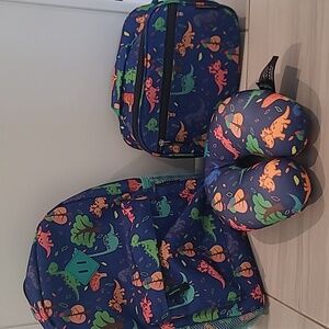 Luggage set